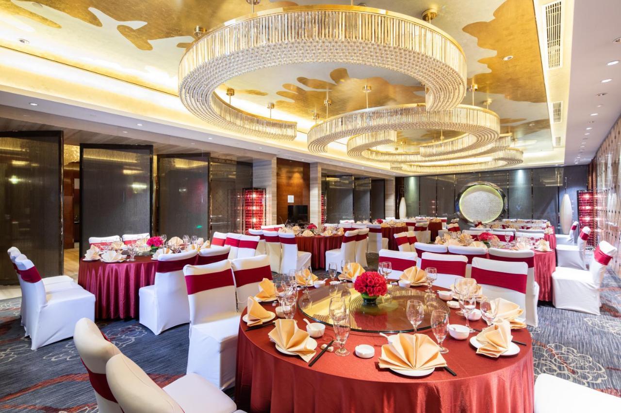 Wyndham Grand Plaza Royale Colorful Yunnan Otel Kunming Dış mekan fotoğraf