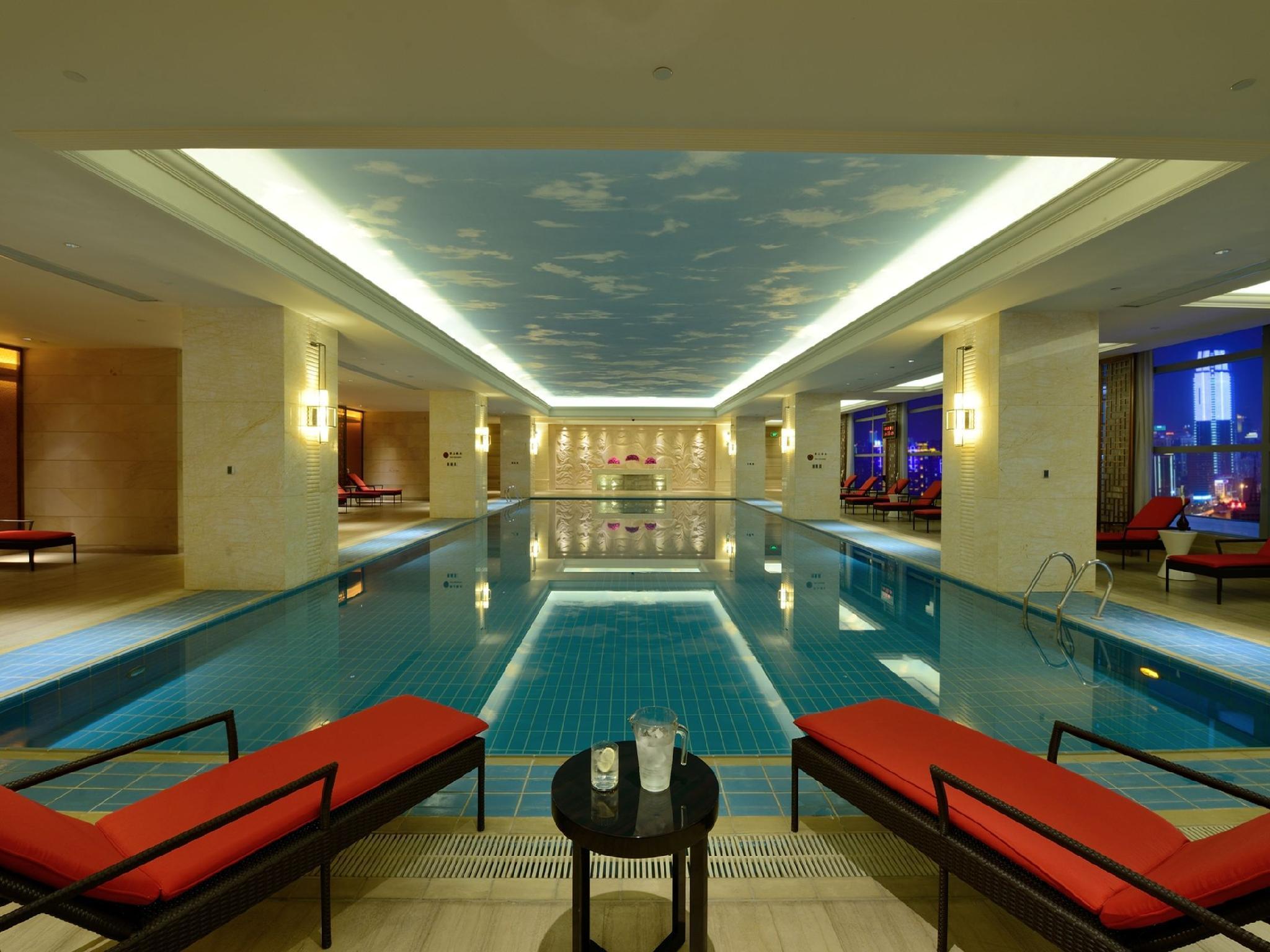 Wyndham Grand Plaza Royale Colorful Yunnan Otel Kunming Dış mekan fotoğraf